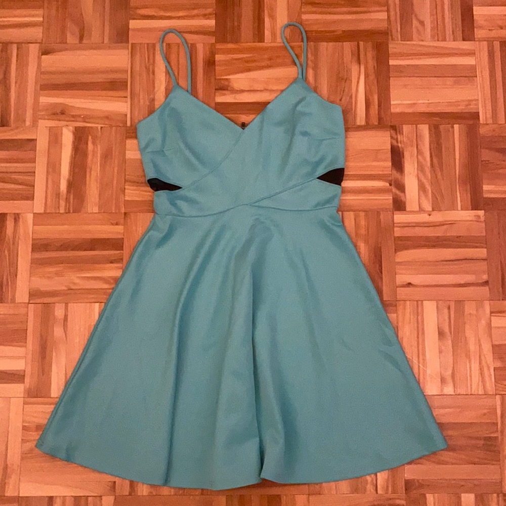 Mini dress size M